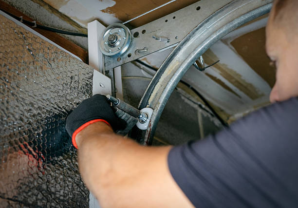Affordable Garage Door solutions in Holstein, IA